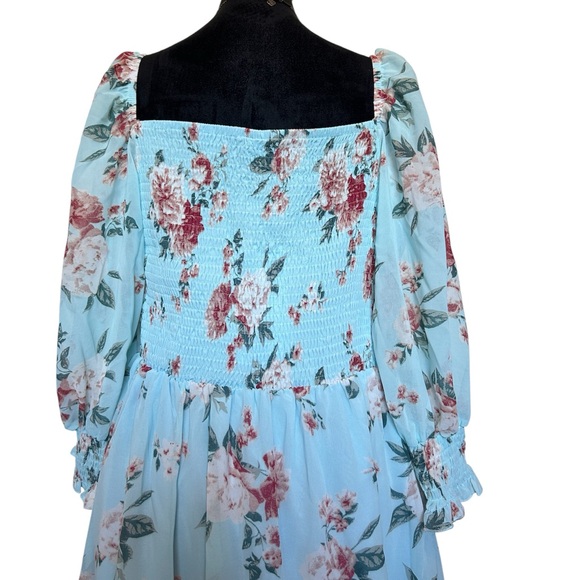 Exlura NWT Woman’s Large Tiered Square Neck Smocked Ruffled Blue Floral Sundress - Picture 7 of 11